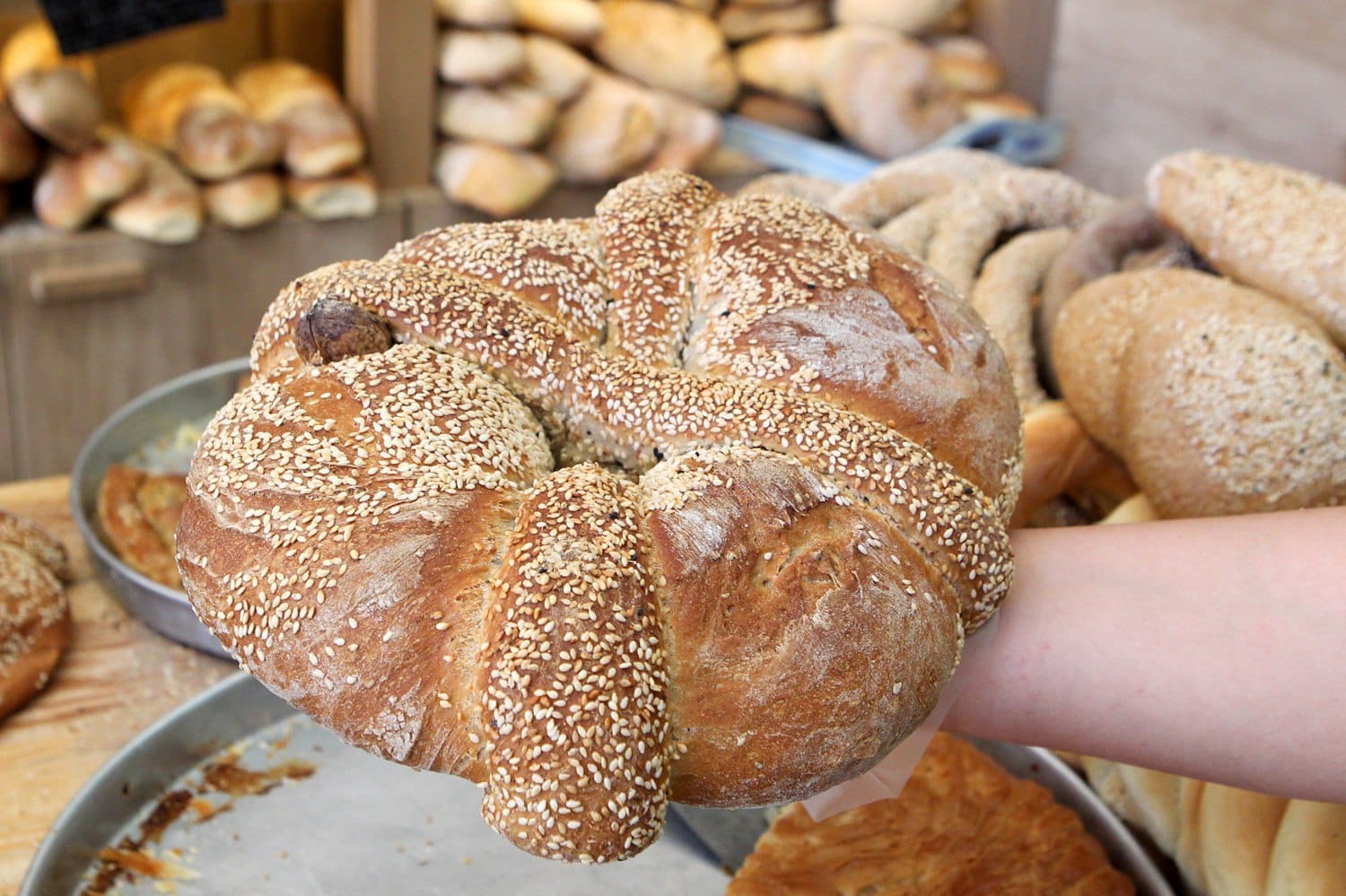 Es ist ein unbeliebtes Brot. Diese Zutat macht es viel gesünder
